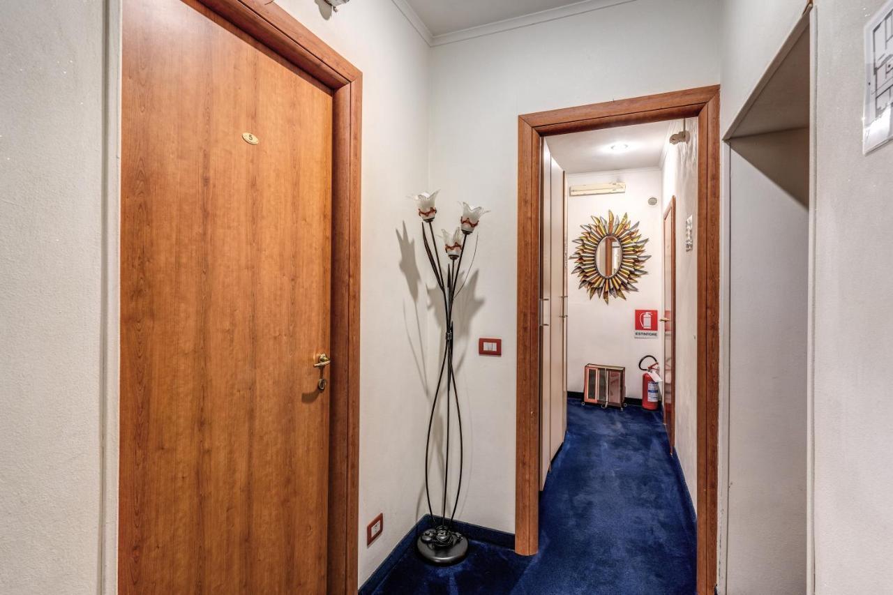 Guest House Masterintrastevere Roma Exterior foto